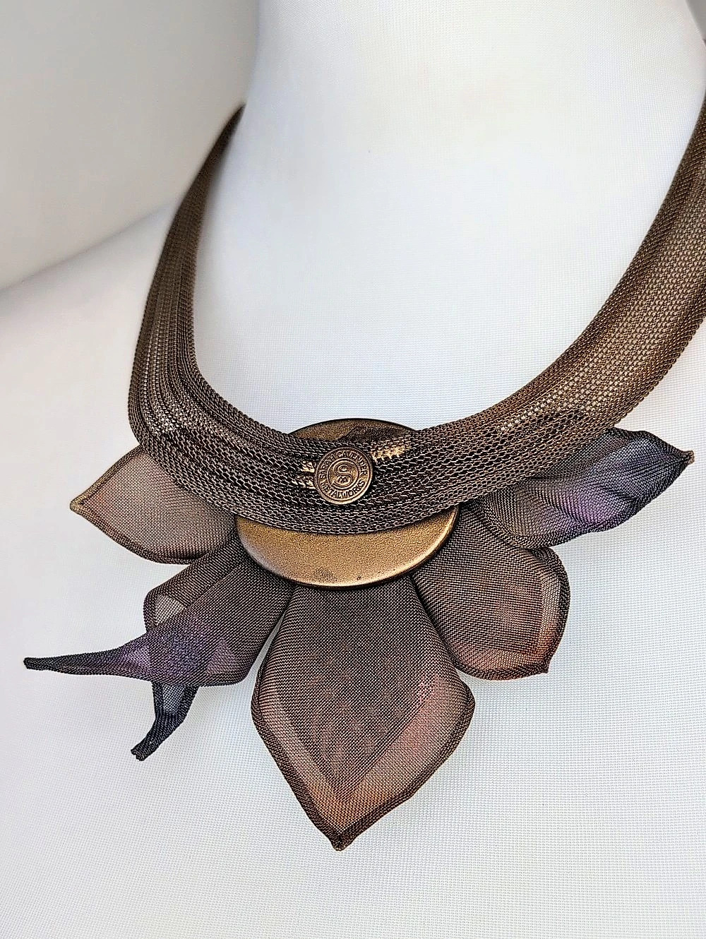 Sarah Cavender Metalworks Mesh Multi Petal Leaf Floral Statement Necklace - Picture 6 of 11